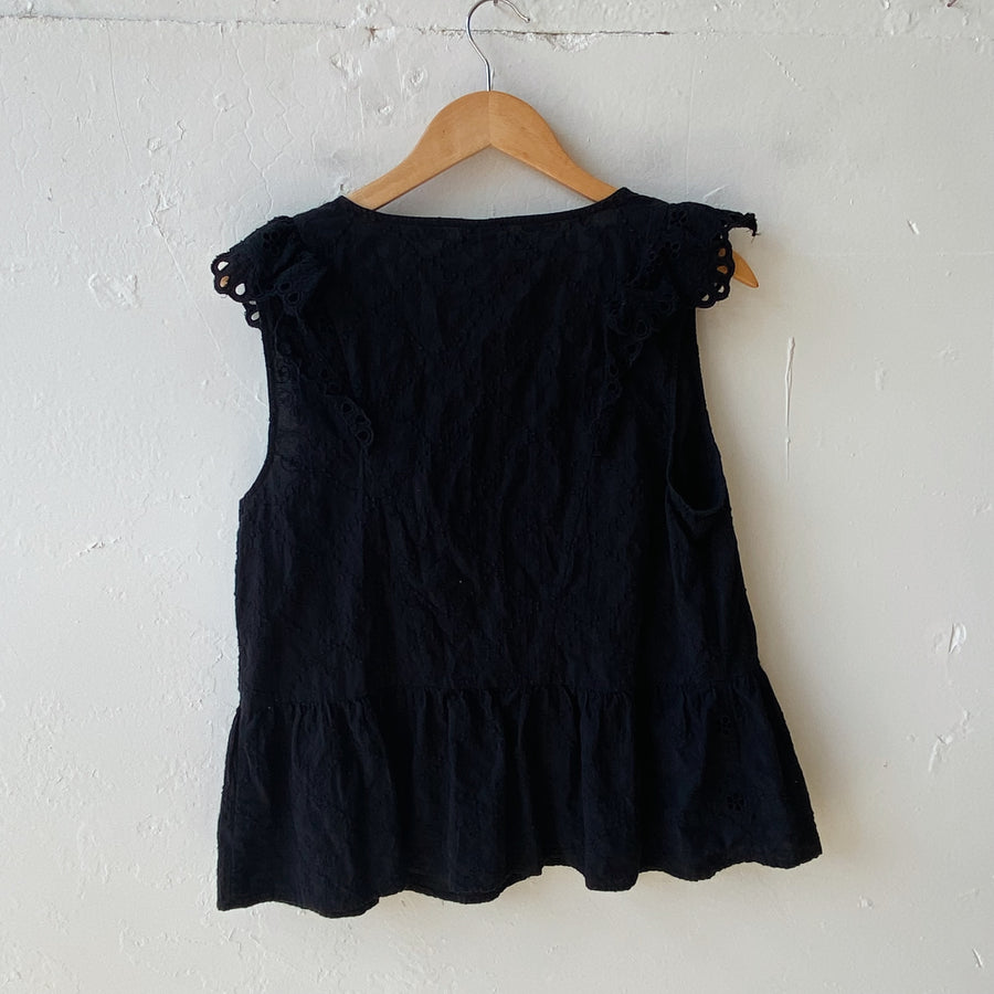 Size L | Black Detailed Tank Top