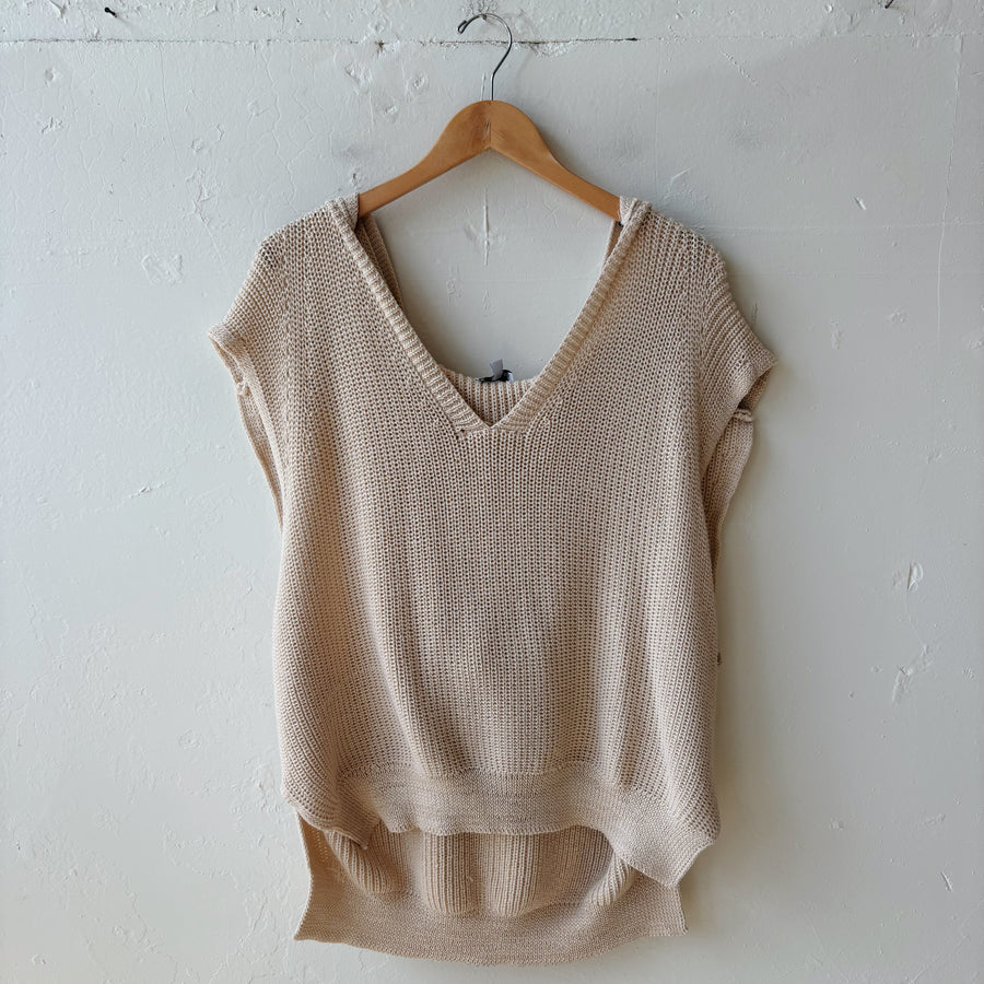 Size XL | Cream Hooded Vest