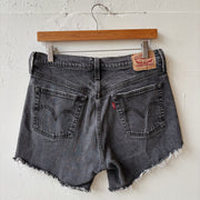SIZE 29 | Levi Black Shorts