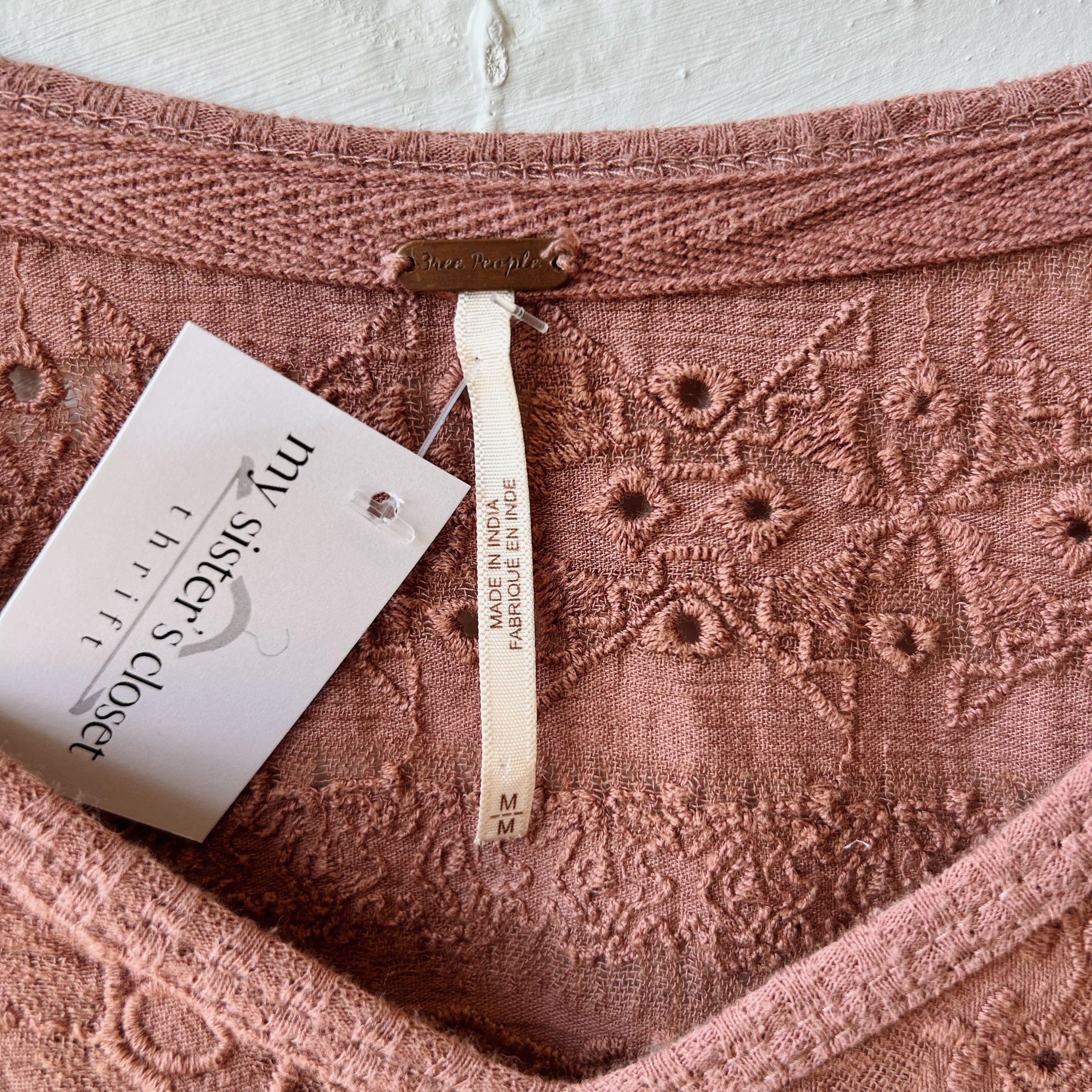 SIZE M | Free People Eyelet Top