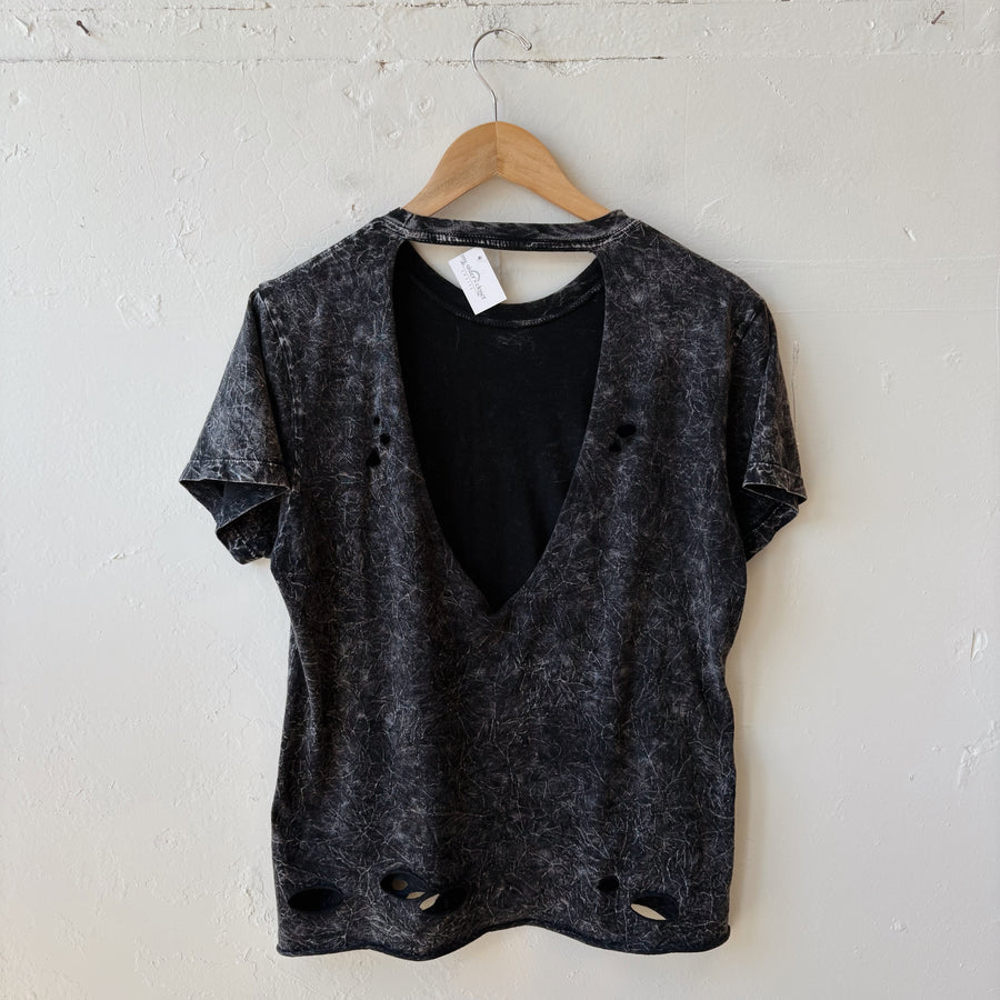 SIZE M | Graphic Top