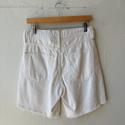 SIZE 2 | White Bermuda Shorts