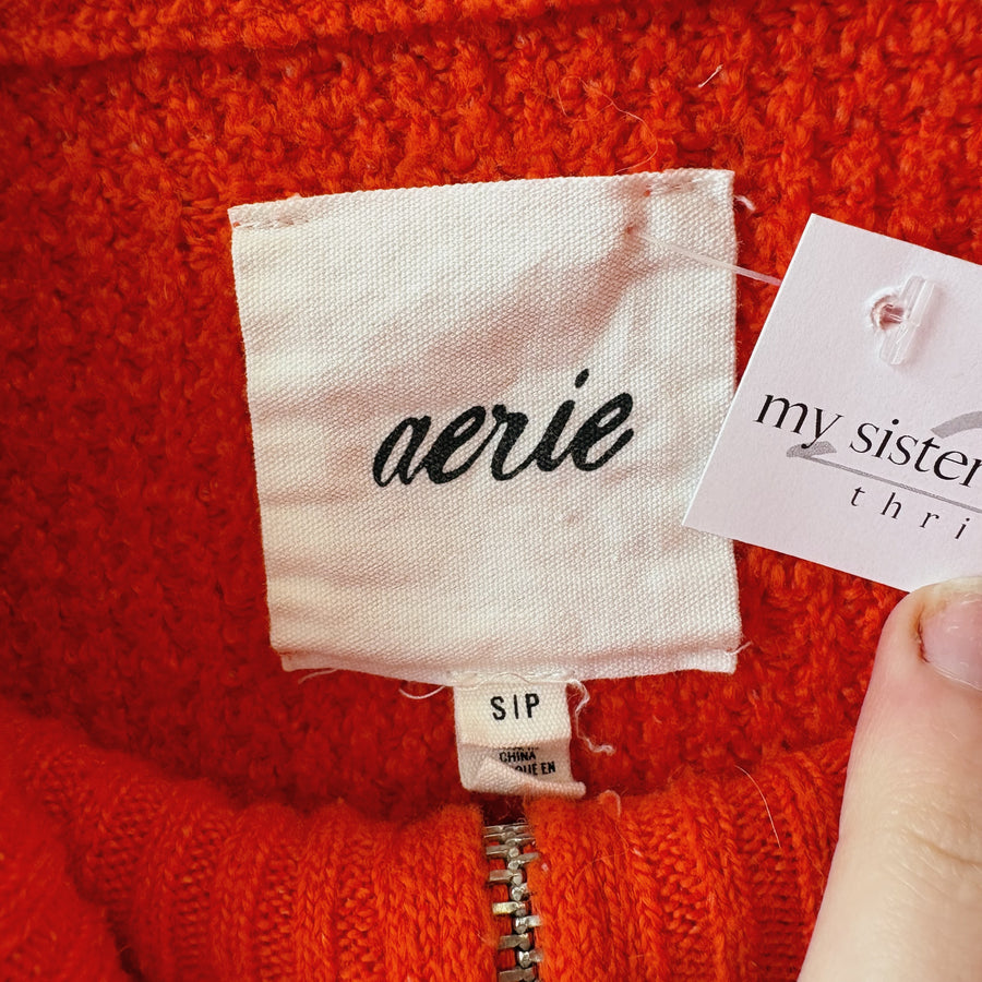 SIZE S | Aerie Red Quarter Zip