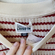 SIZE M | AE Sweater
