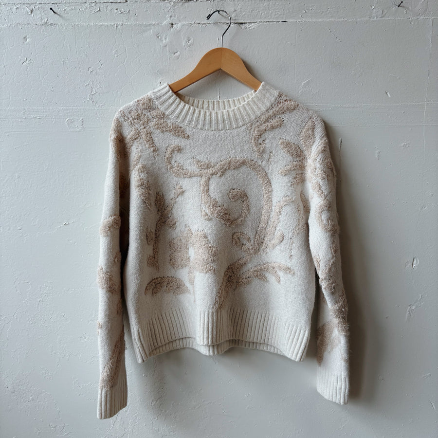 SIZE XS | Cream Patterned Sweater