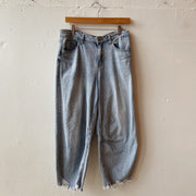 SIZE 9/29 | Barrel Jeans