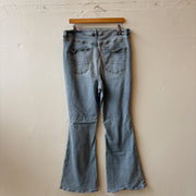 SIZE 16 | AE Flare Jeans