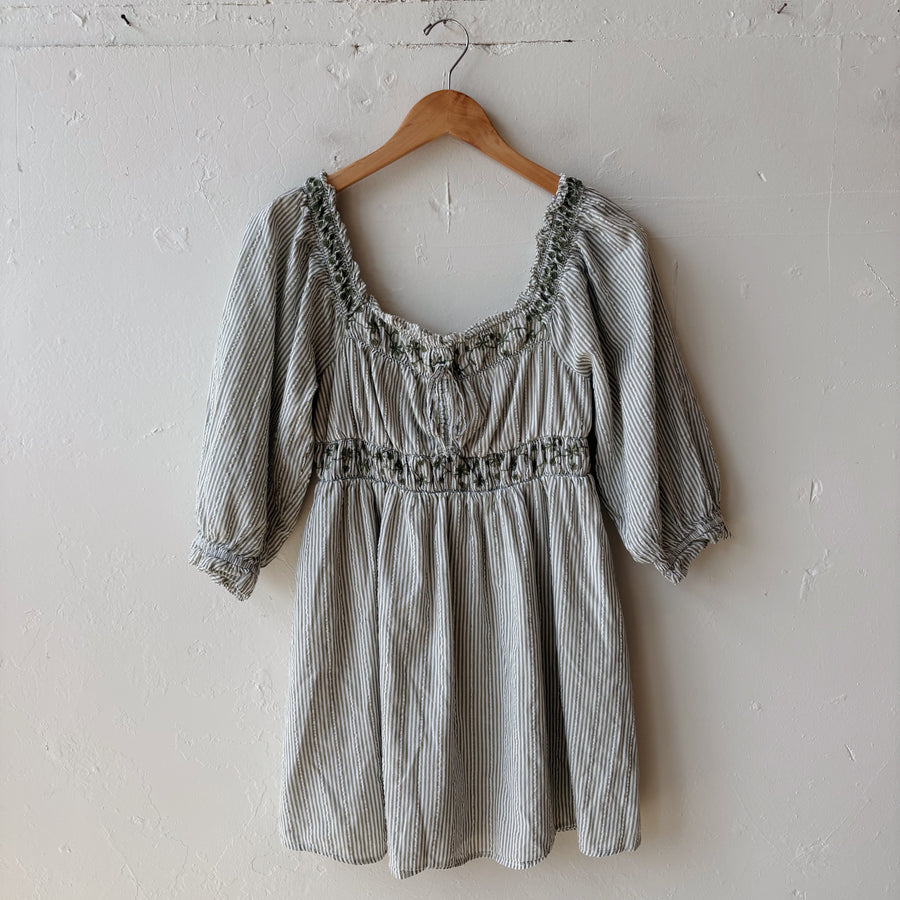 SIZE S | AE Striped Dress
