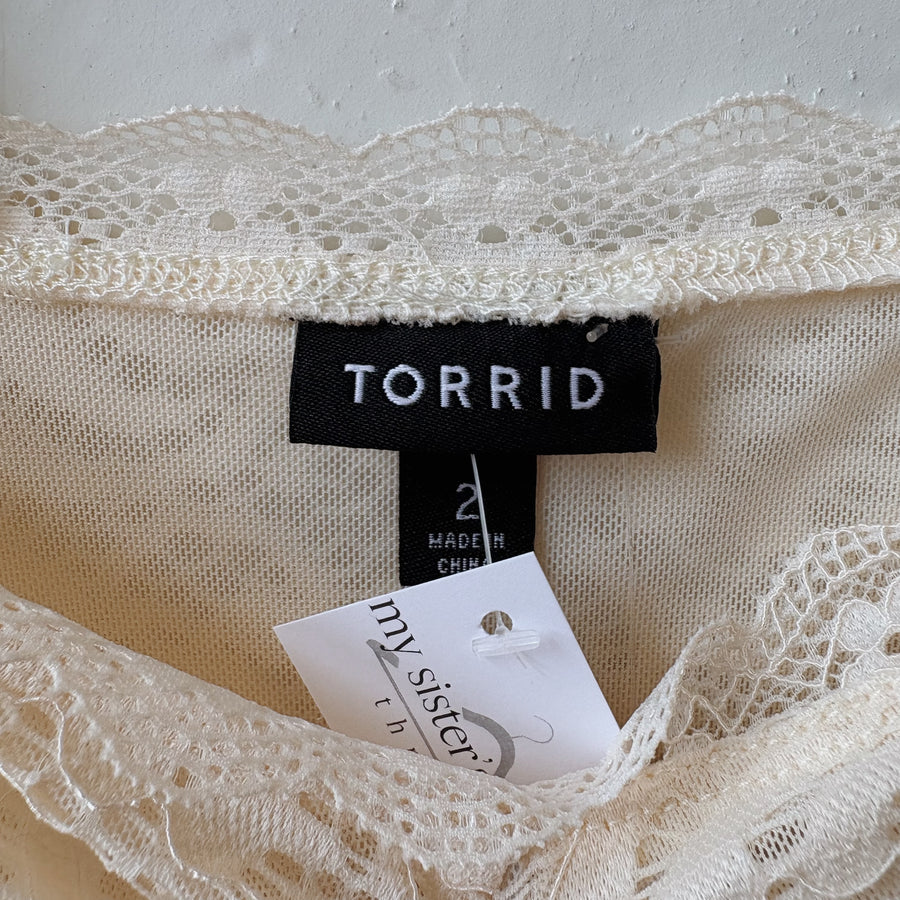 SIZE 2X | Lace Tank Top
