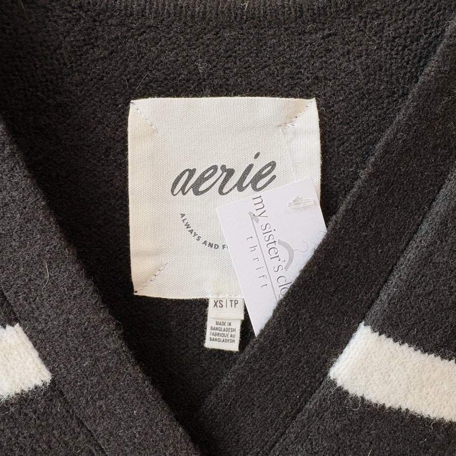 SIZE XS | Aerie Black Sweater