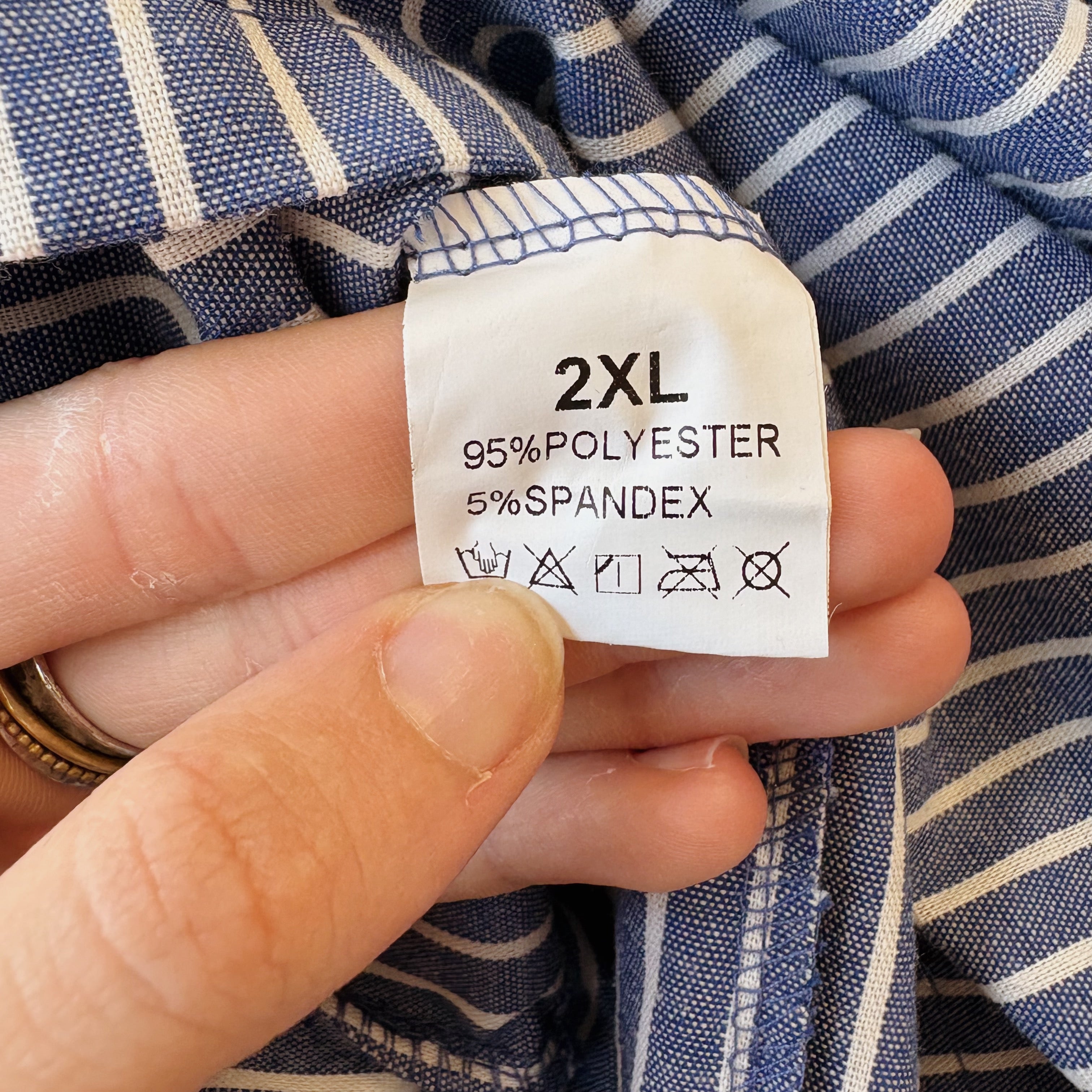 SIZE XXL | Striped Shorts