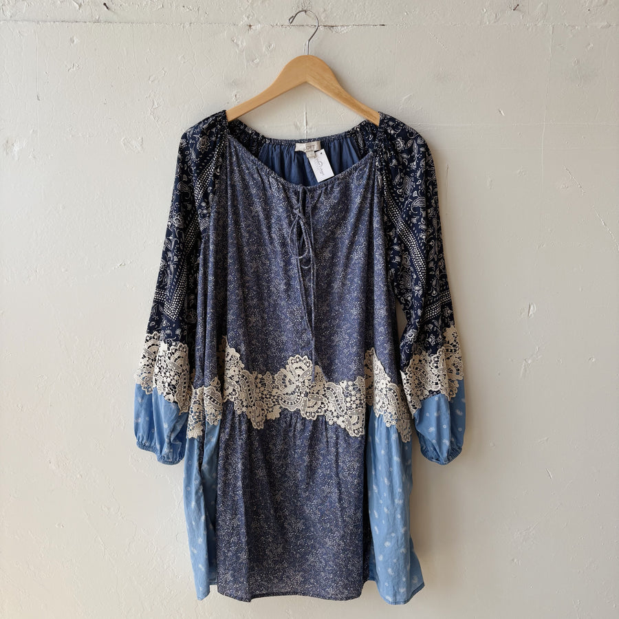 SIZE L | Blue Patterned Dress