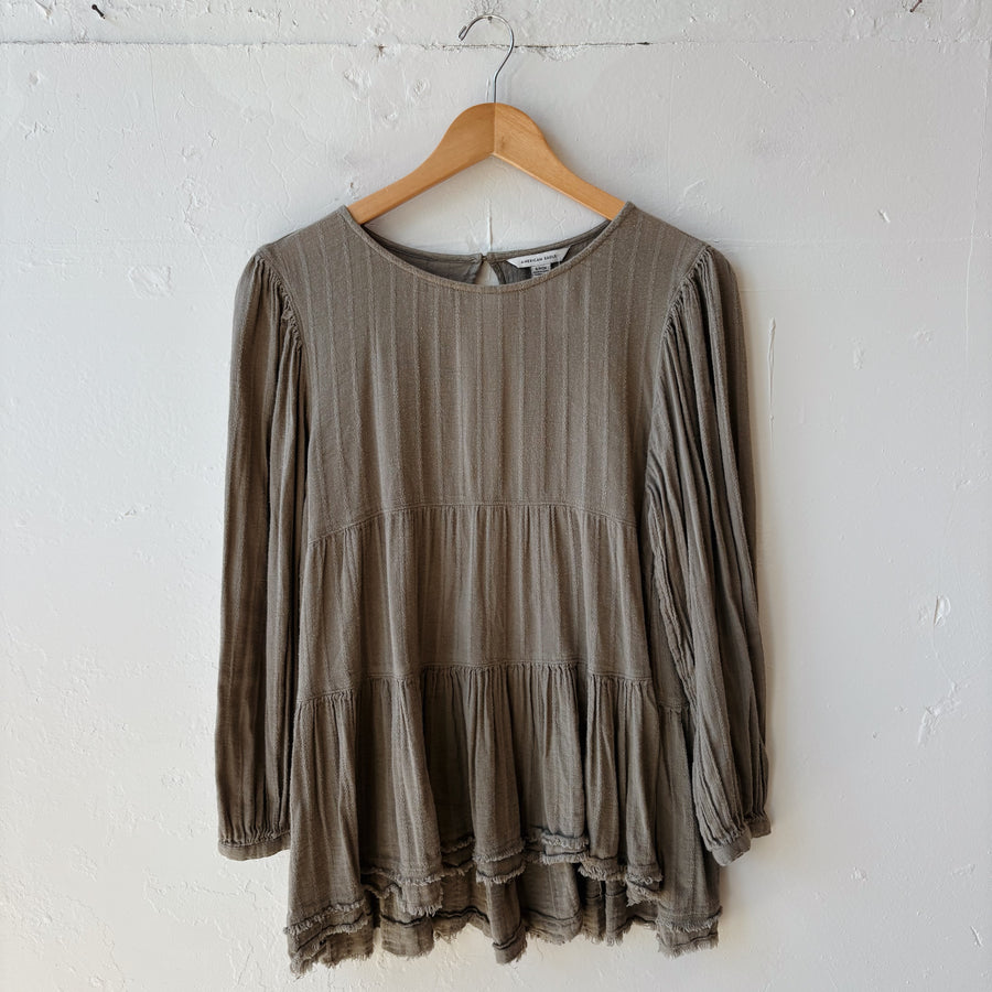 SIZE S | AE Green Top