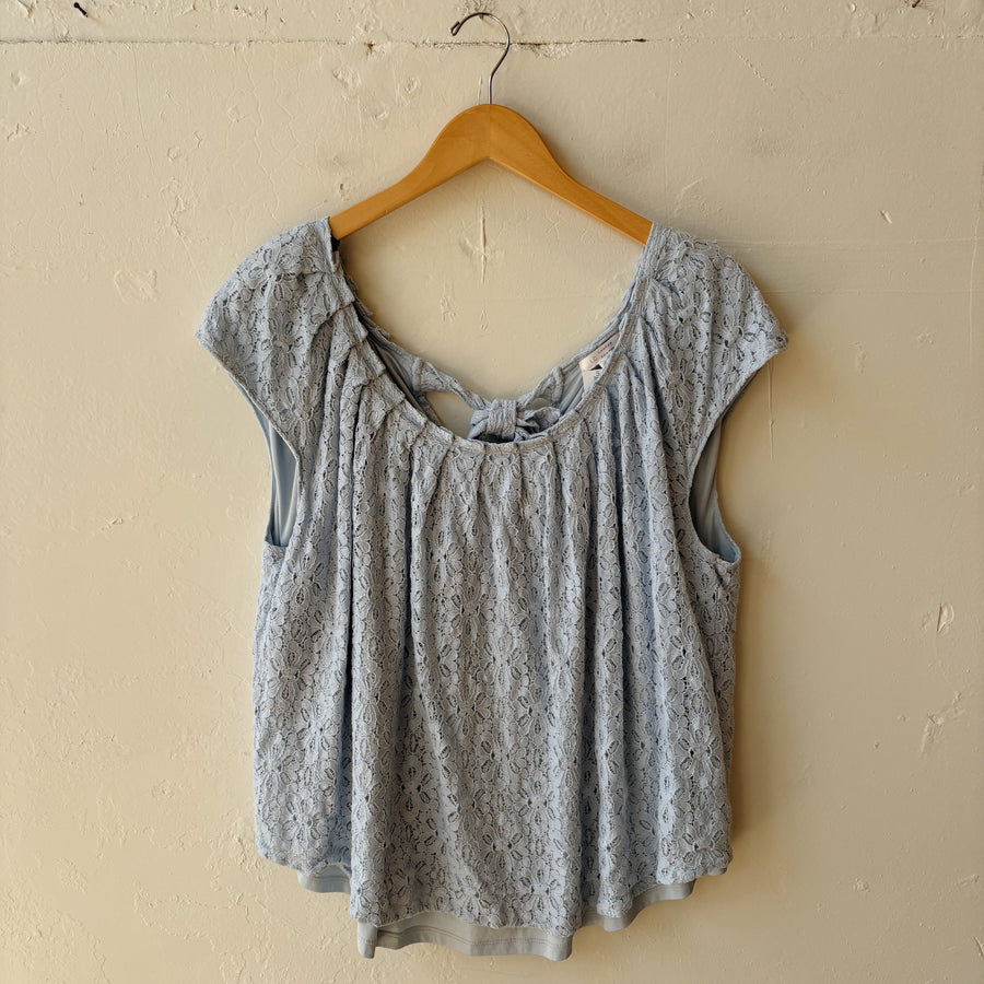 SIZE XL | Baby Blue Top