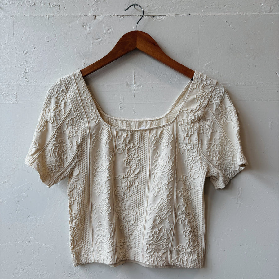 SIZE XL | Neutral Textured Top