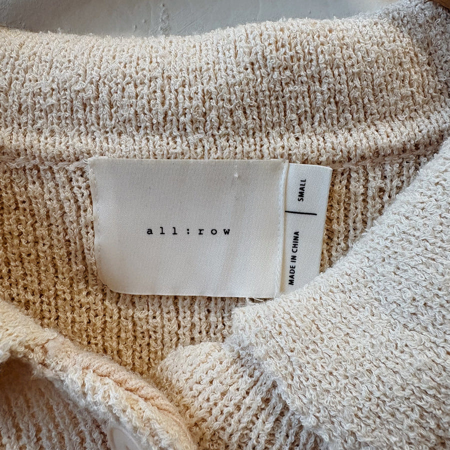 SIZE S | Cream Collared Cardigan