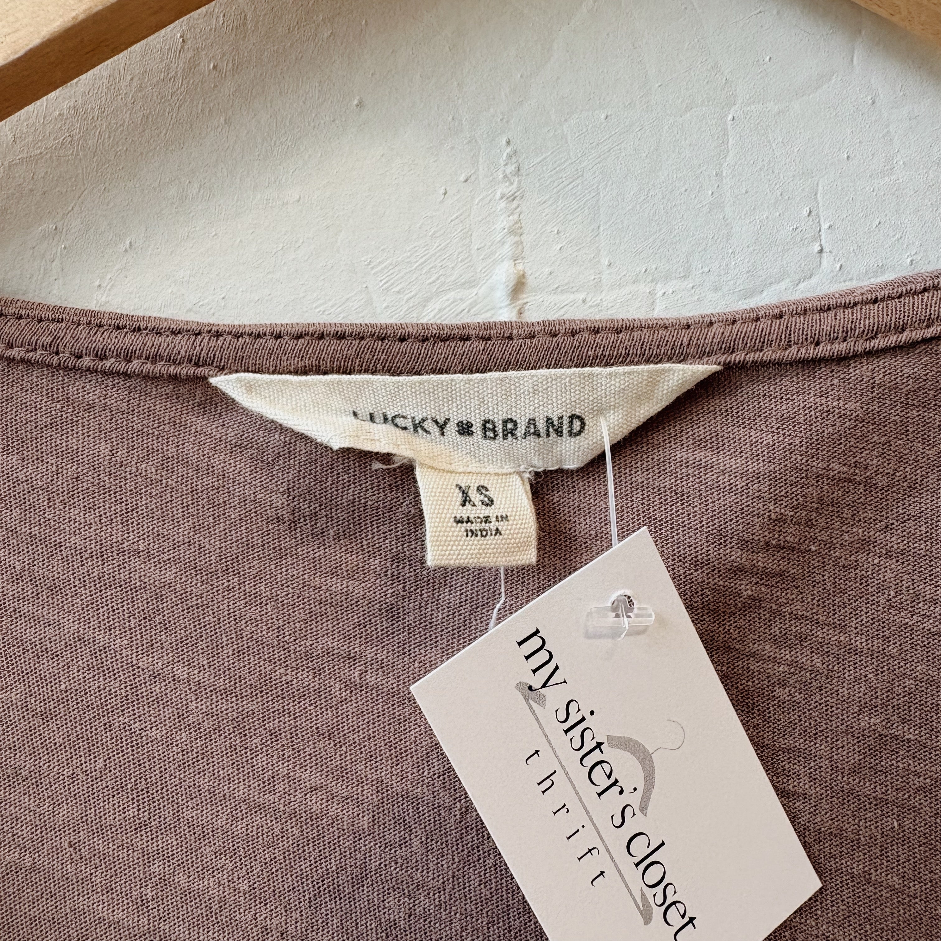 SIZE XS | Brown Tiered Top