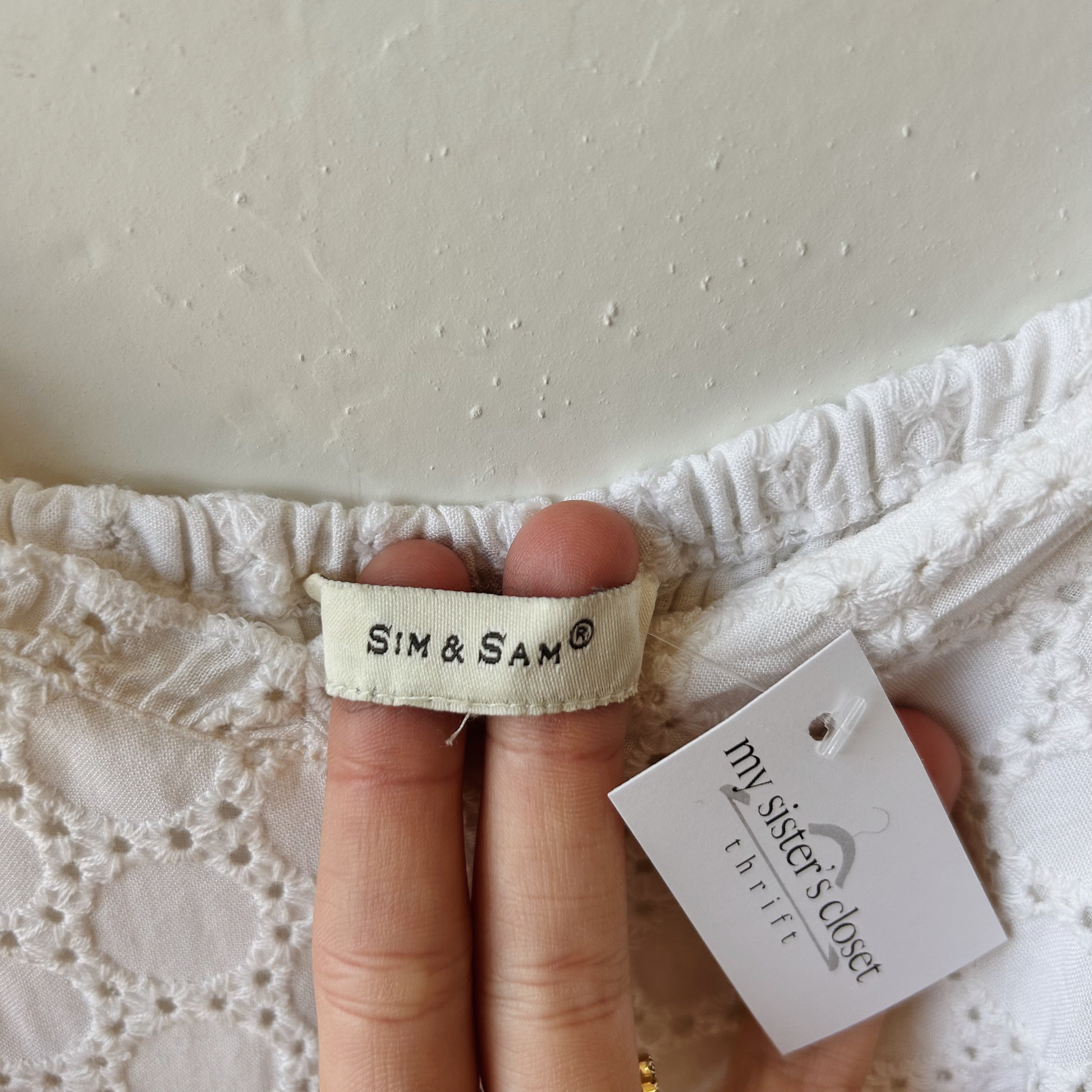 SIZE M | White Eyelet Tiered Dress