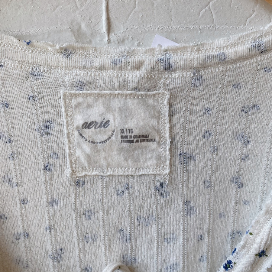 Size XL | Aerie Floral Top