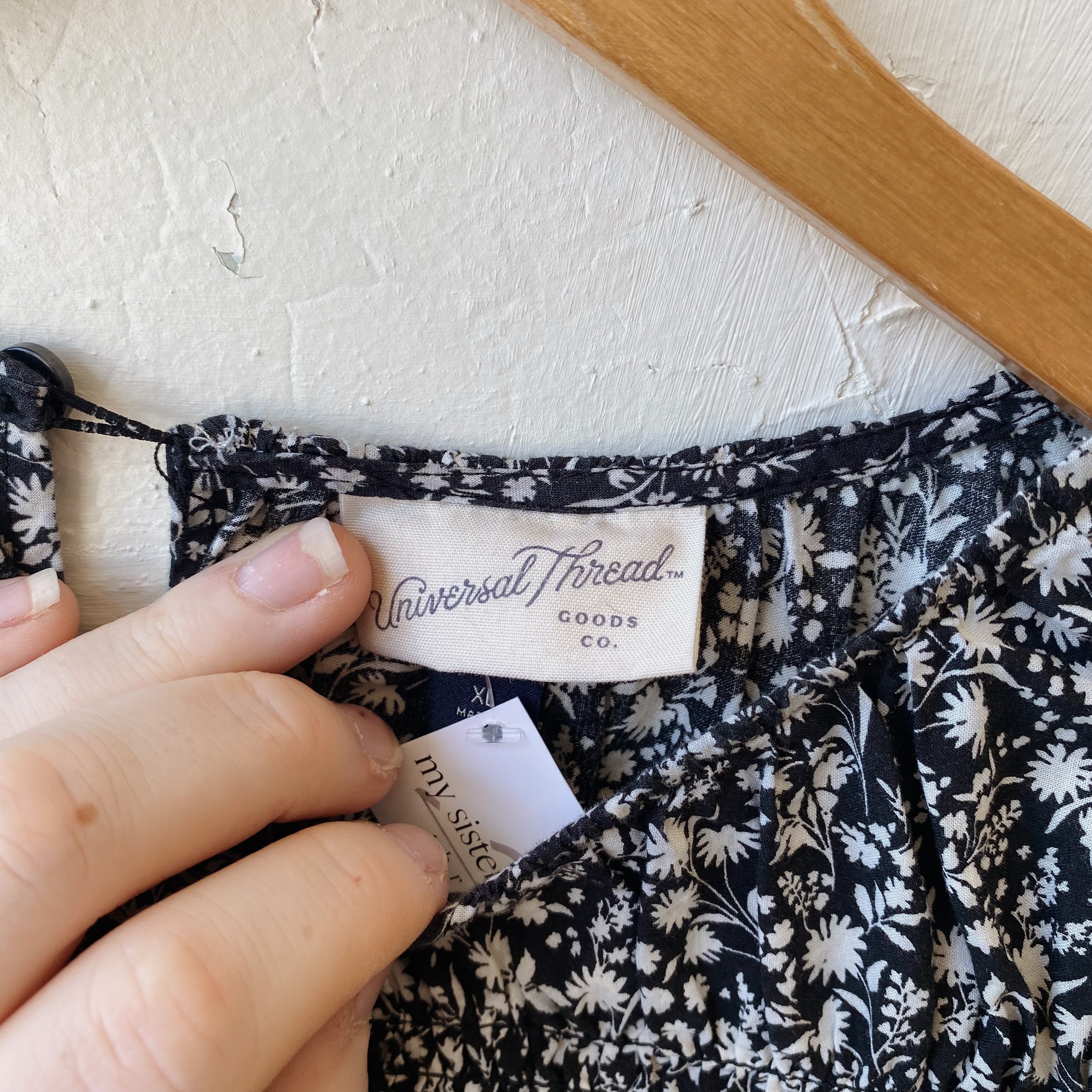 SIZE XL | Floral Top