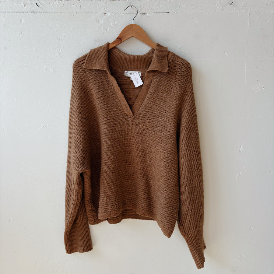 SIZE XL | Neutral Sweater
