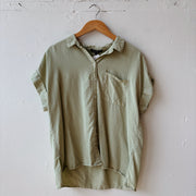 SIZE XL | Green Button Up