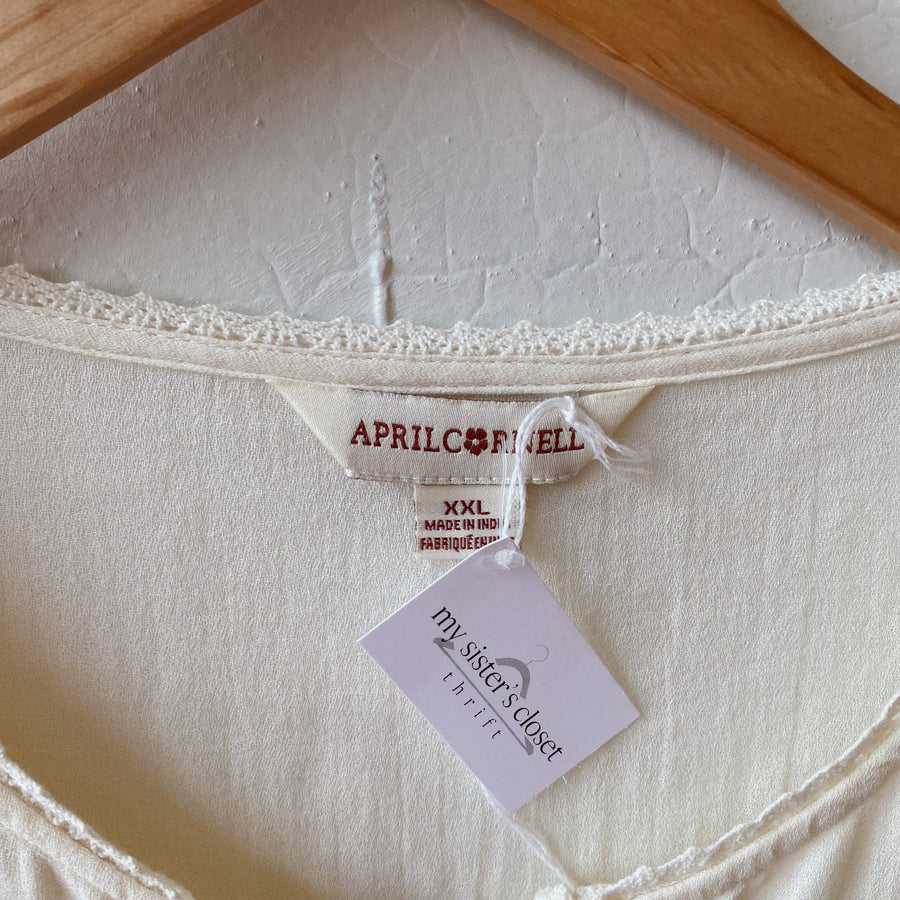 SIZE XXL | Detailed Blouse