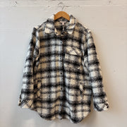 SIZE M | Plaid Shacket