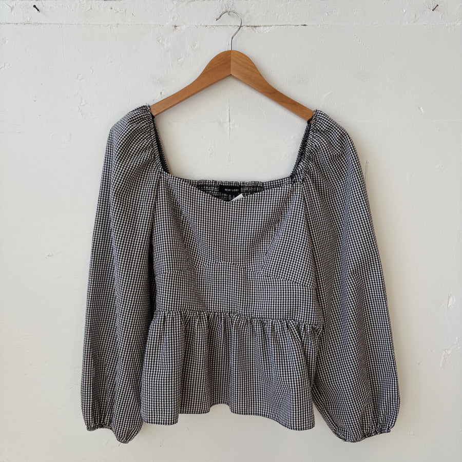 SIZE 8 | Gingham Top