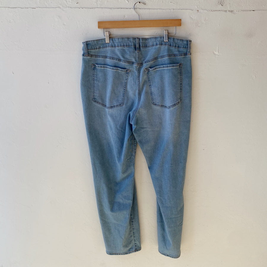 SIZE 20 | Long Wide Leg Jeans