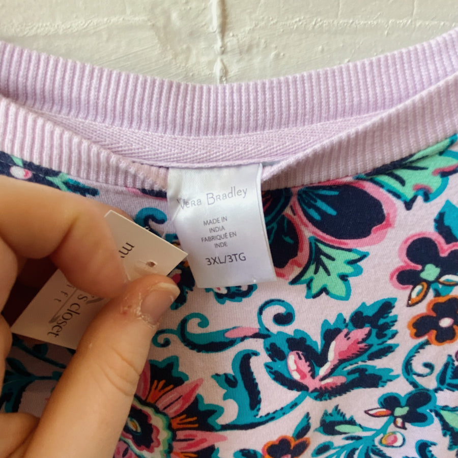Size XXL | Vera Bradley Crewneck