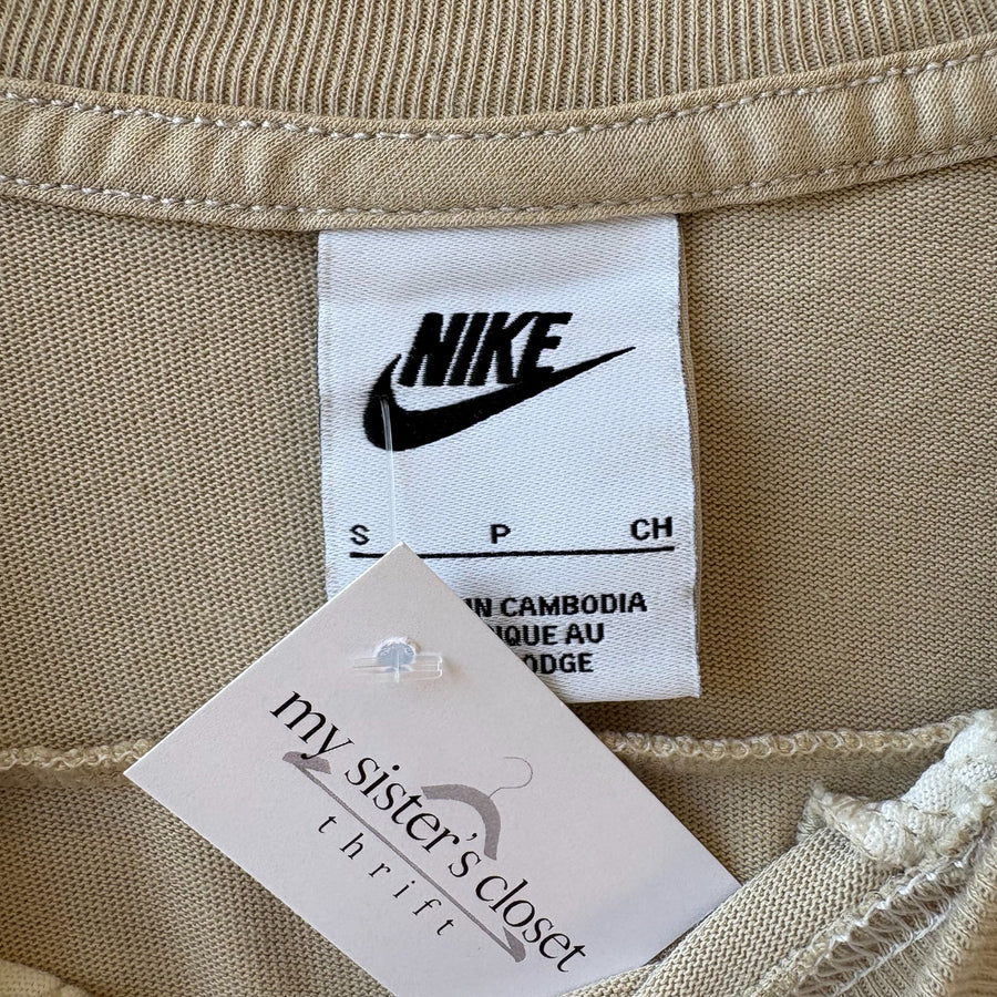 SIZE S | Nike Neutral Top