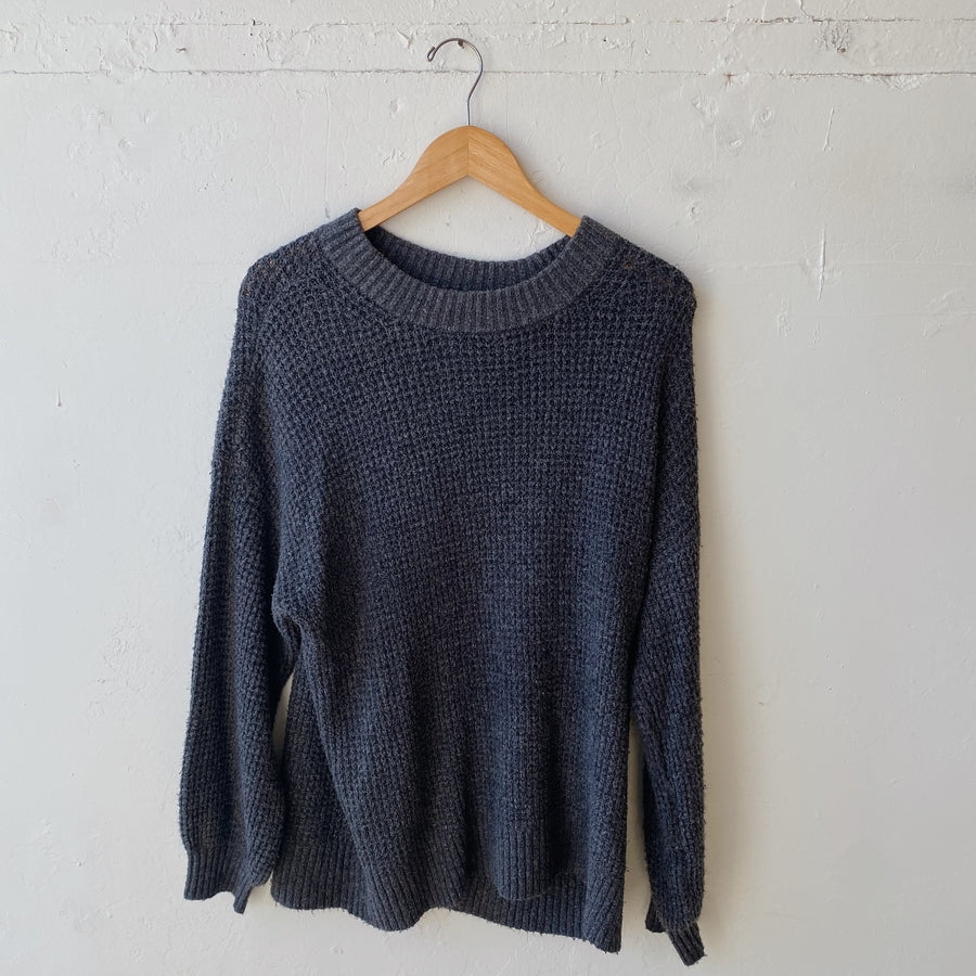 SIZE L | AE Sweater