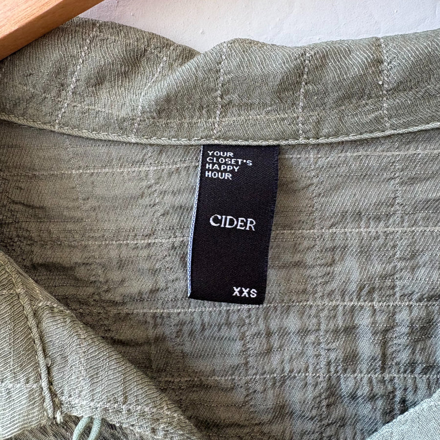 SIZE XXS | Green Textured Dress