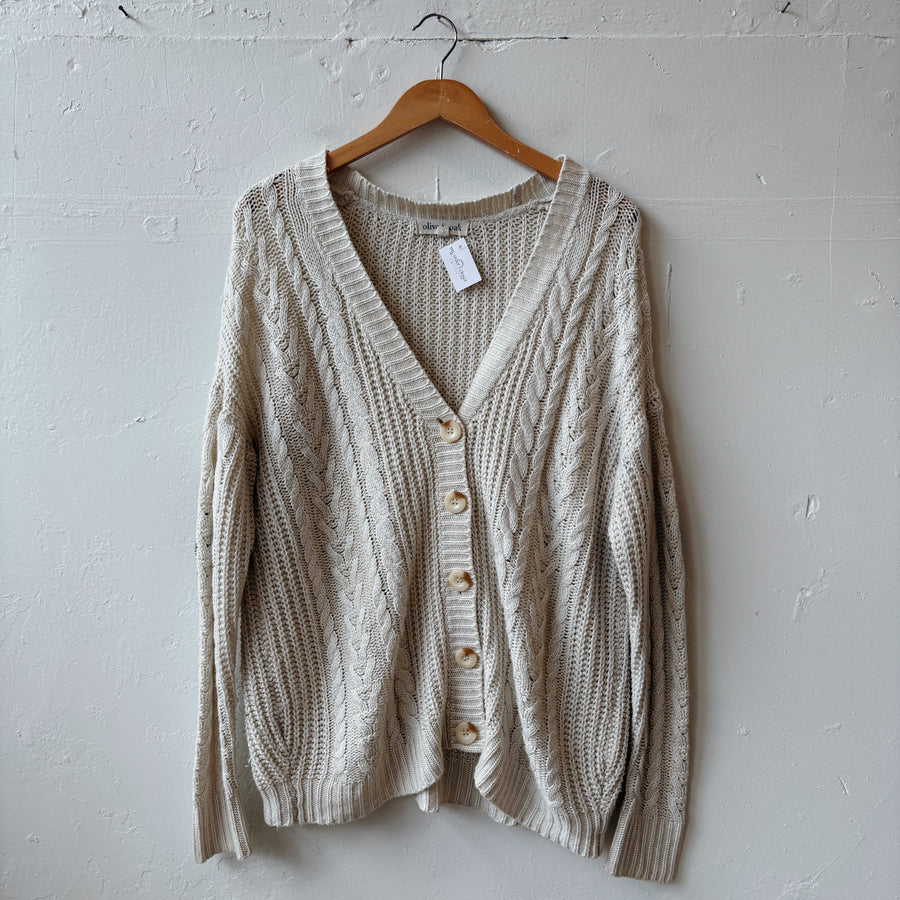 SIZE M | Cream Cardigan