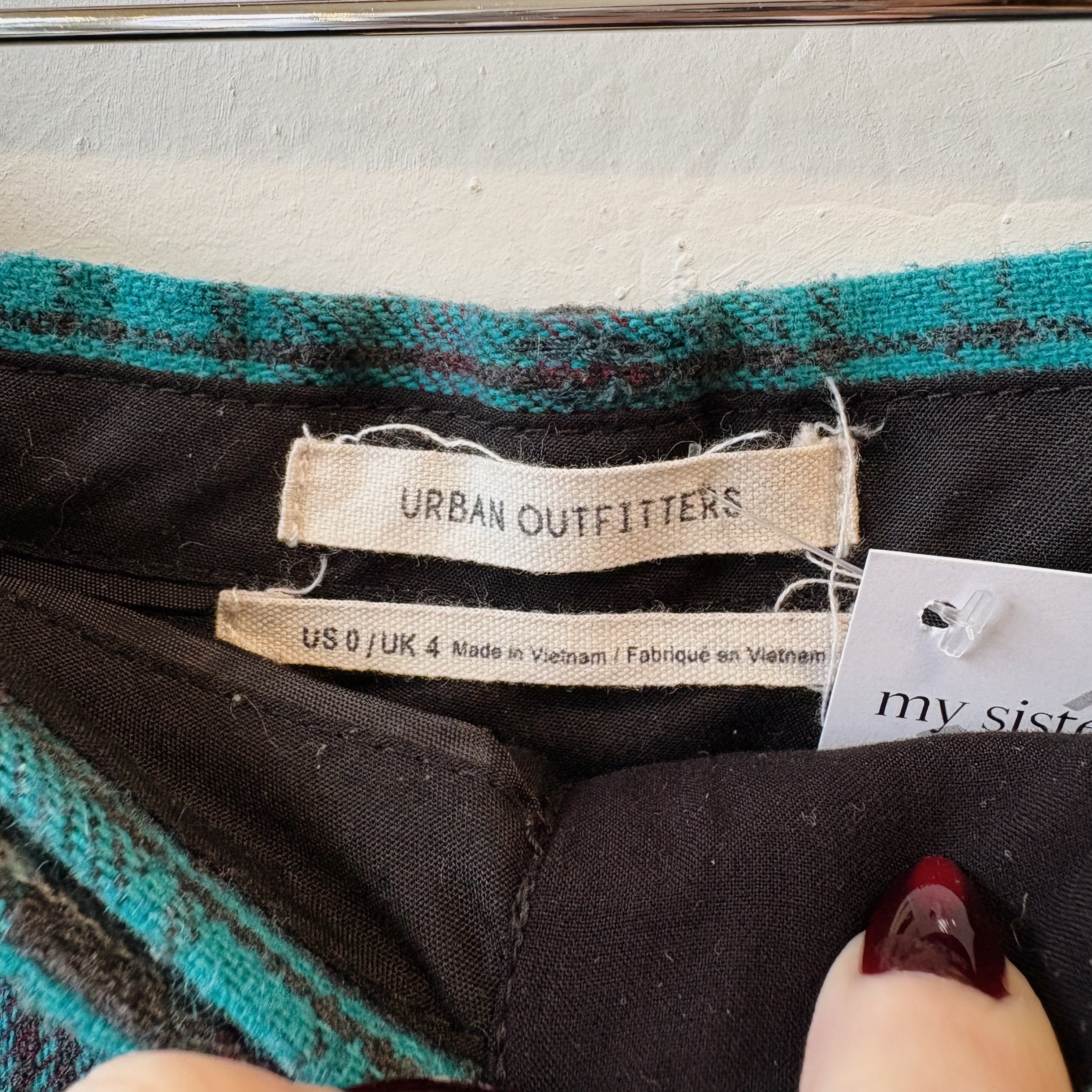 SIZE 0 | Urban Outfitters Plaid Pants