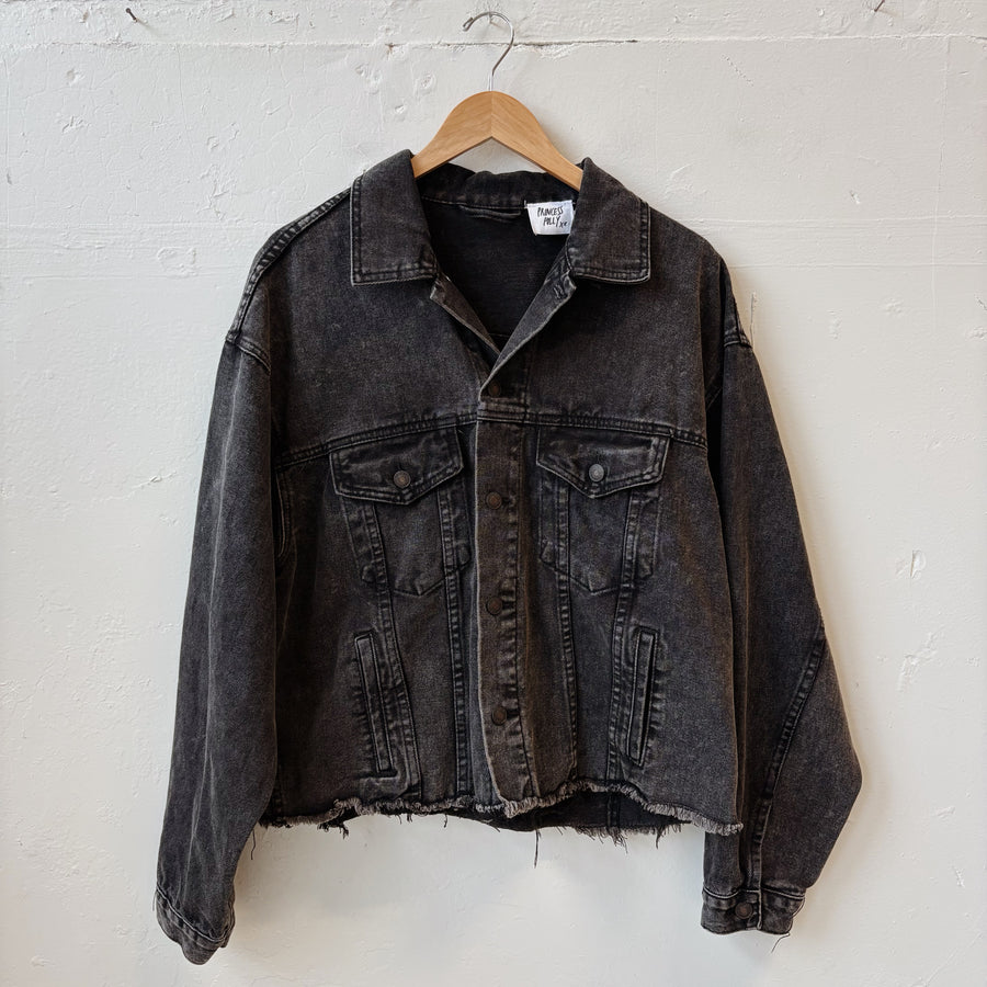 SIZE M/L | Black Denim Jacket