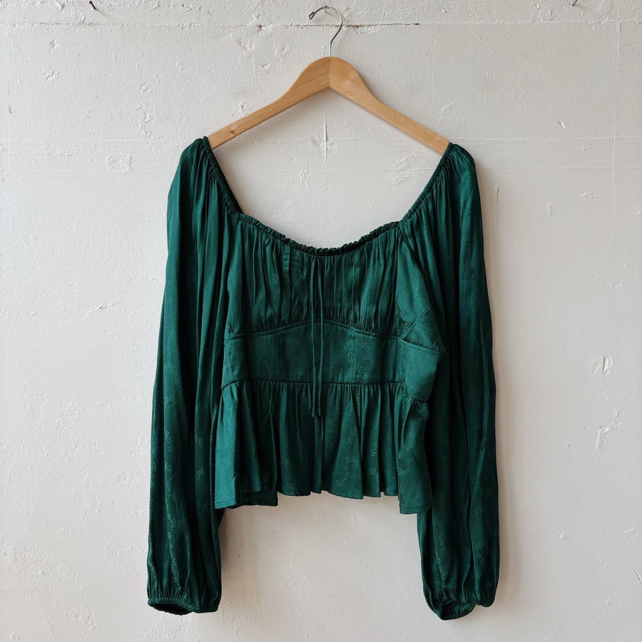 SIZE XL | Arula Green Satin Top
