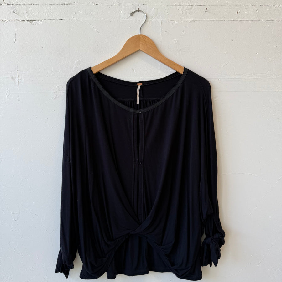 SIZE L | Black Free People Top