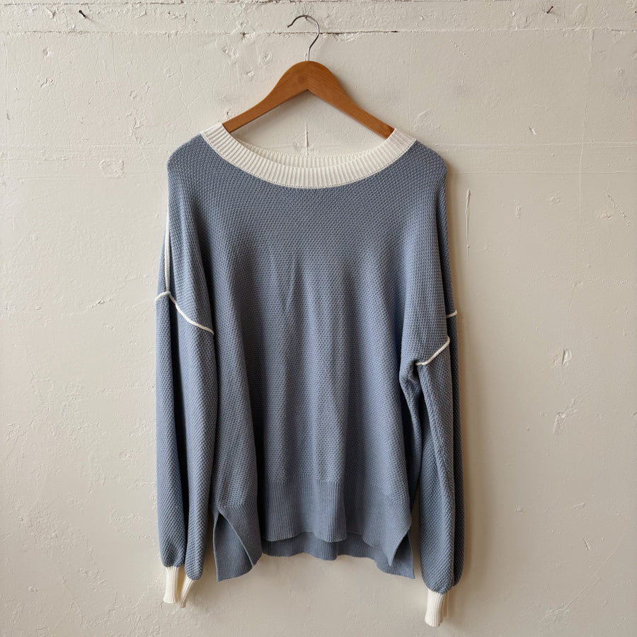 SIZE M | Blue Sweater