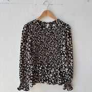 SIZE M | Black Floral Top