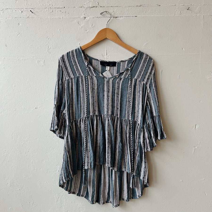 SIZE M | Blue Striped Top