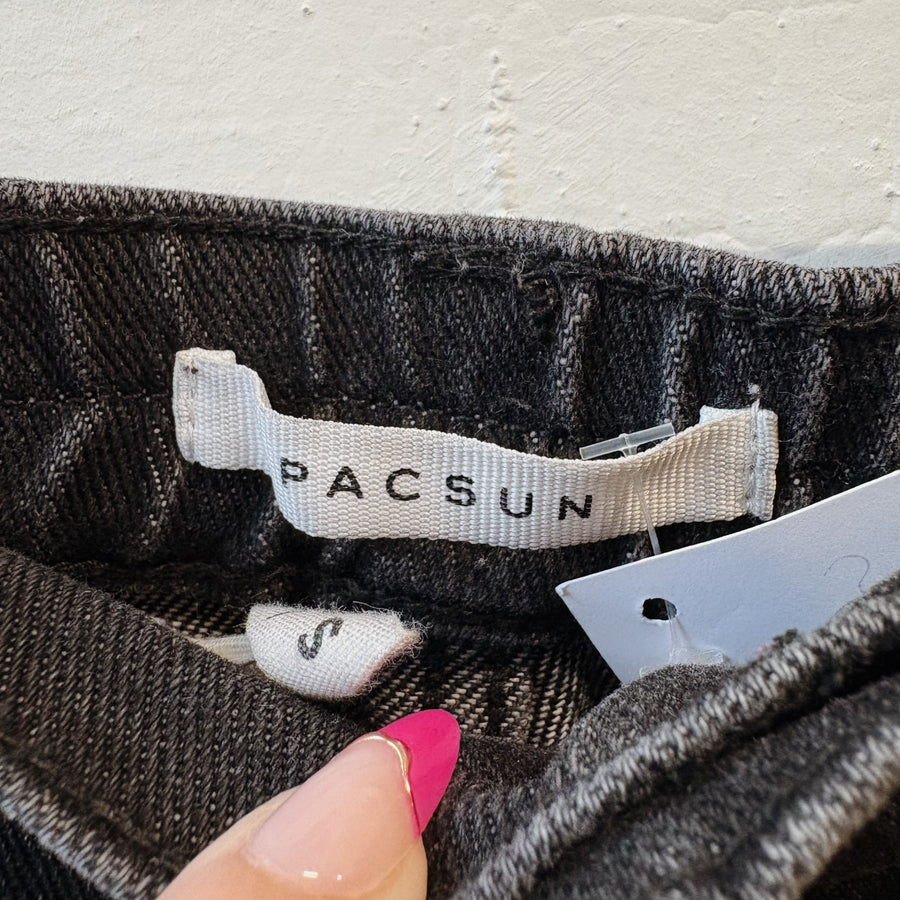 SIZE S | Pacsun Black Cargo Jeans
