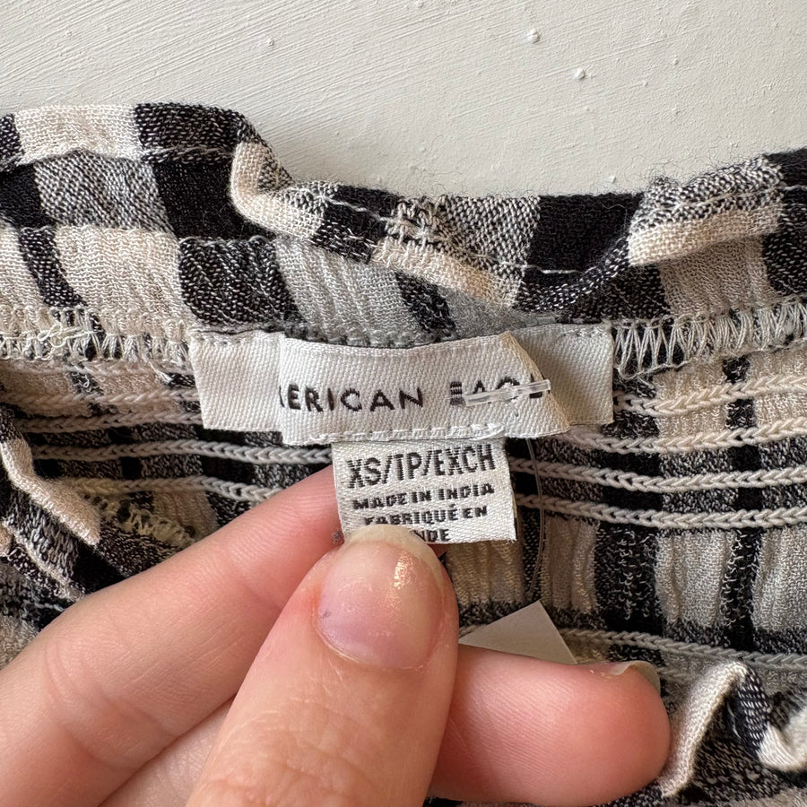 SIZE XS | AE Plaid Top