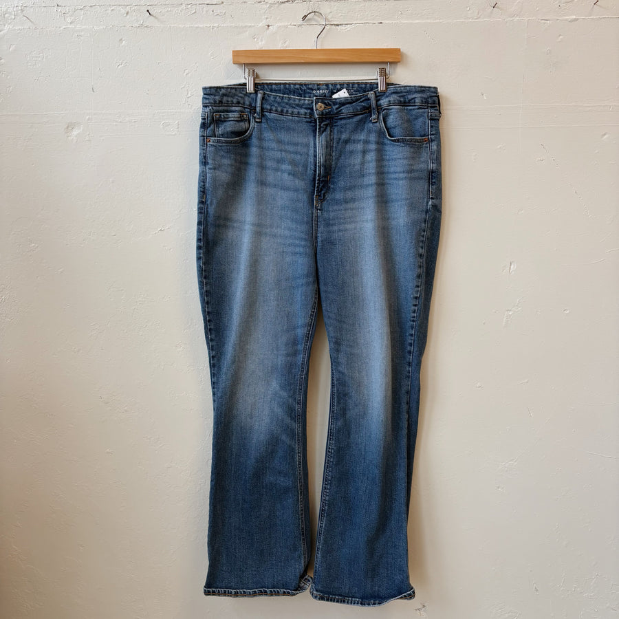 SIZE 18 | Flare Jeans