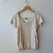 SIZE L | Neutral Top