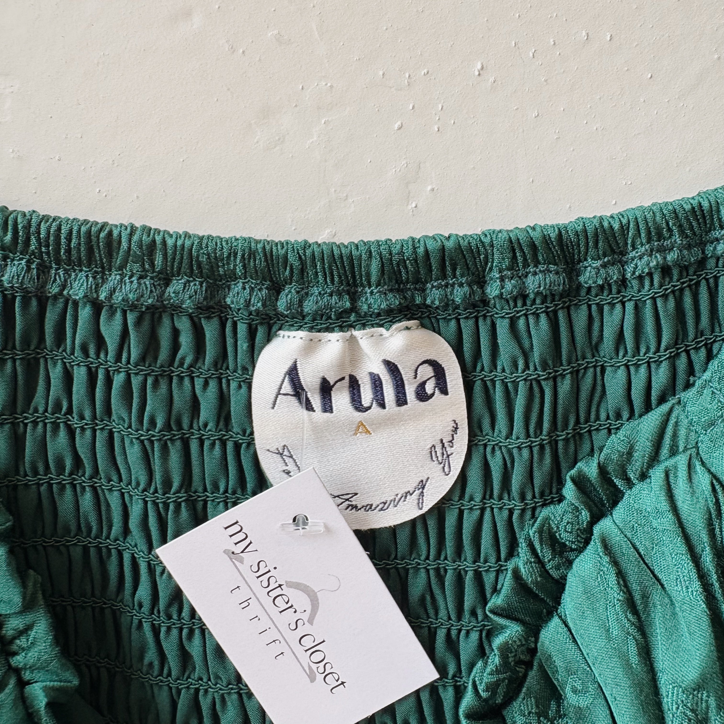 SIZE XL | Arula Green Satin Top