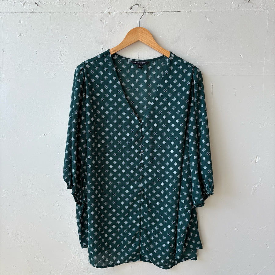 SIZE 3X | Green Patterned Top