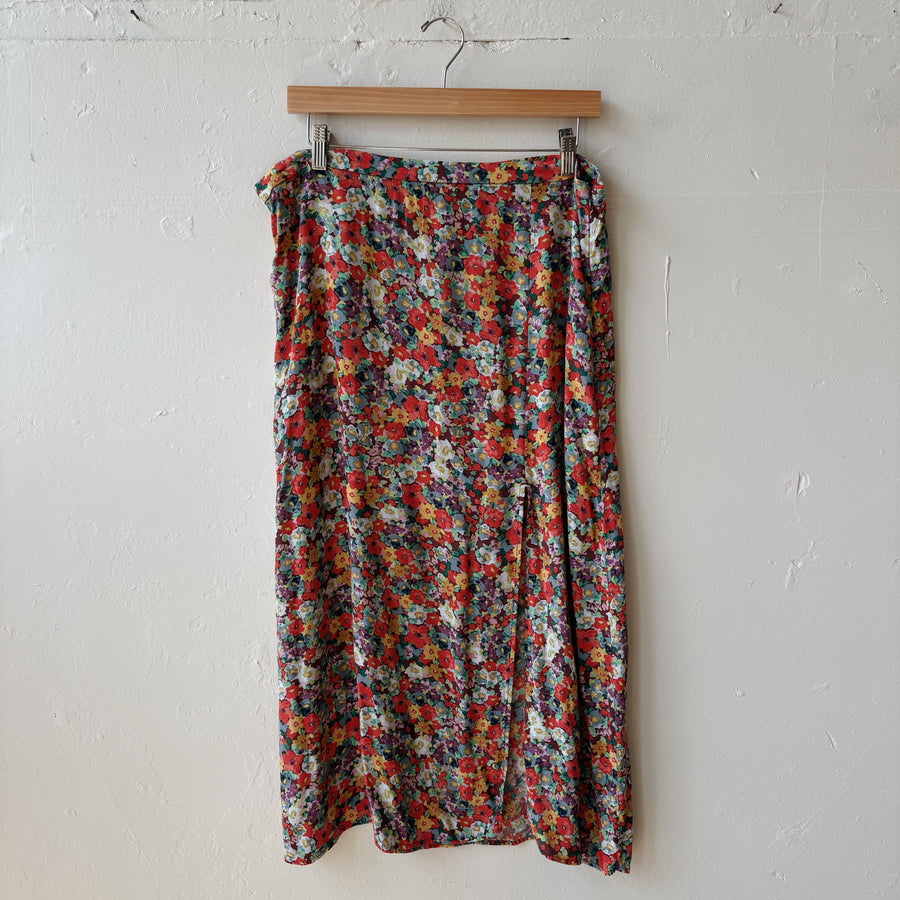 SIZE 14 | Floral Skirt
