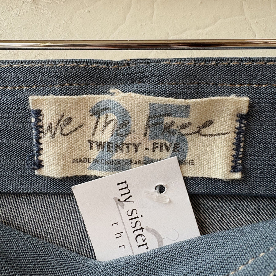 SIZE 25 | Free People Flare Jeans